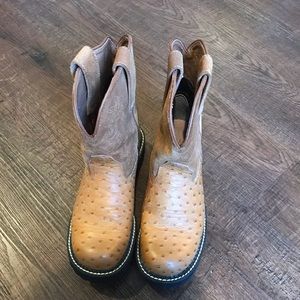 Women’s ARIAT Ostrich Leather Boots Size 8